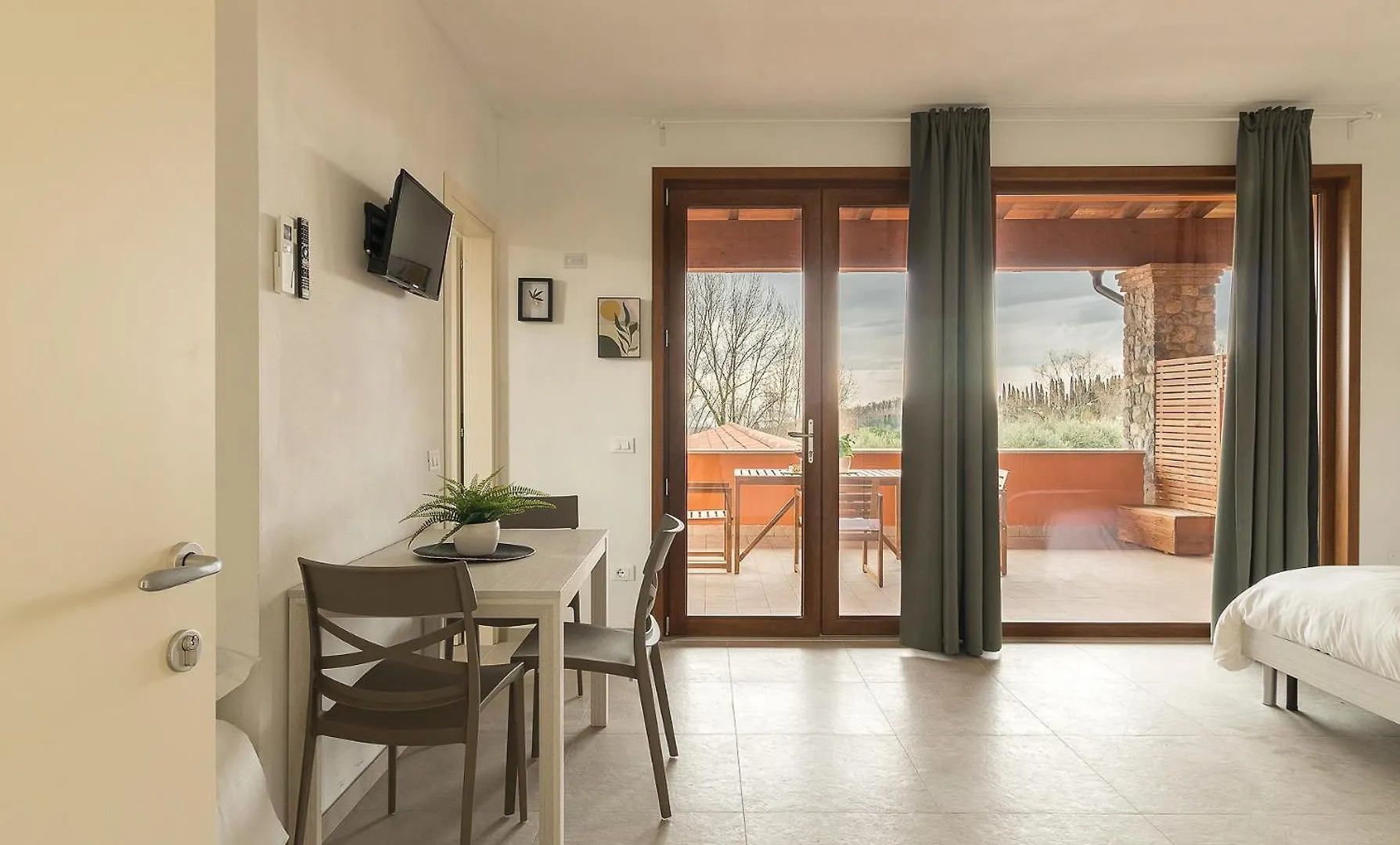Agriturismo I Sentieri Del Vino - Lago Lucone Polpenazze del Garda Farm stay