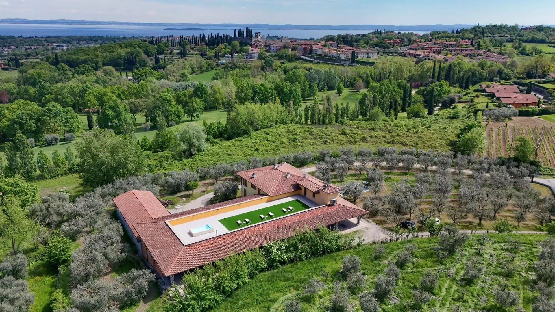 Agriturismo I Sentieri Del Vino - Lago Lucone Polpenazze del Garda Farm stay